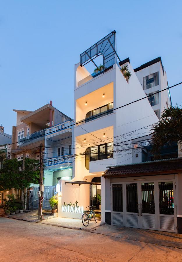 Отель Khach San Gan Bien Miami Tuy Hoa Phu Yen Экстерьер фото